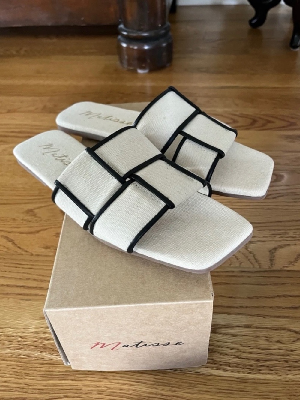 Matisse Biscayne Natural Sandals Sz 8 NEW